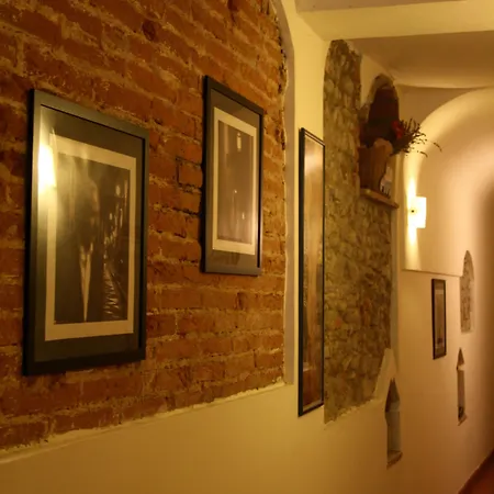 Casa Corsi 招待所 2*