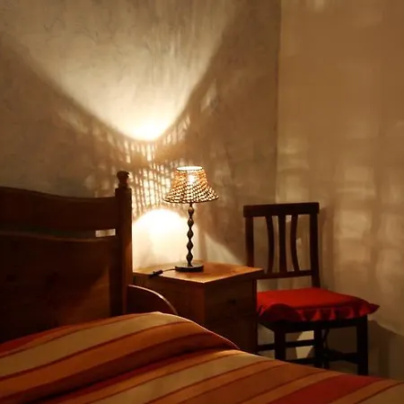 Casa Corsi בית הארחה 2*