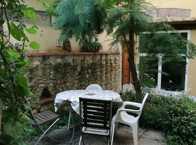 Casa Corsi 2*