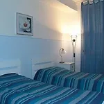 Guest house Casa Corsi 2*